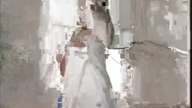XXX χωρίς εγγραφή  Λατίνα με μεγάλο κώλο ένας άντρας ελληνικο δωρεαν πορνο σε εγκαταλελειμμένο σπίτι