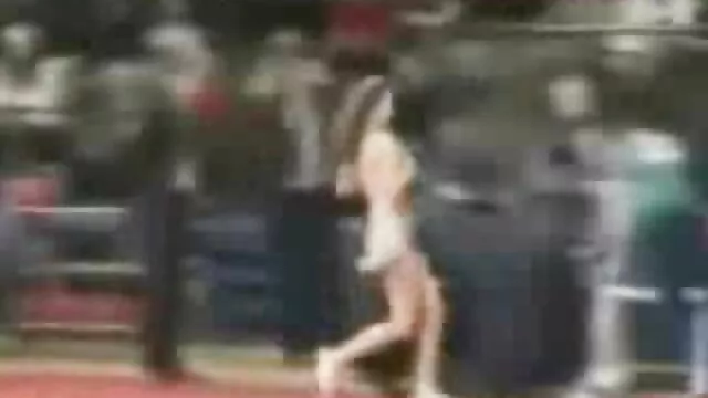 XXX χωρίς εγγραφή  Η ομορφιά απλά πορνο δωρεα θέλει να ανοίξει το παράθυρο, αλλά οι διαχειριστές δεν είναι κούρεμα ωθήσει τα άκρα στον πρωκτό