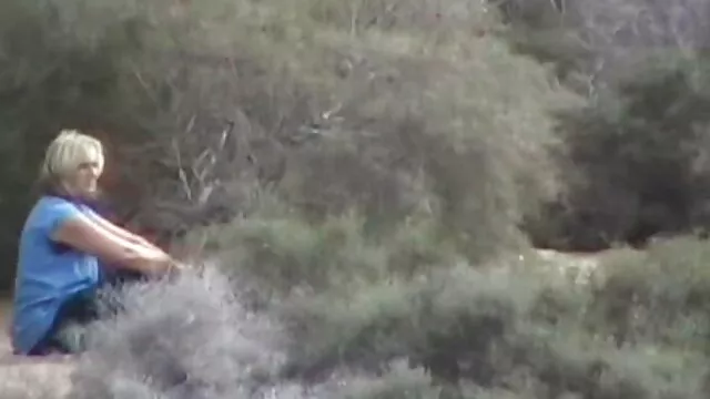 XXX χωρίς εγγραφή  Συγκάτοικος έχει μια πρησμένη γυναίκα σεξ πορνο δωρεαν στο κρεβάτι