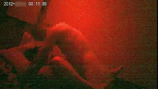 XXX χωρίς εγγραφή  Στον καναπέ, μασάζ θεραπευτής γαμημένο κορίτσι με ένα τατουάζ στο ελληνικο πορνο δωρεαν σώμα της μετά την πίπα