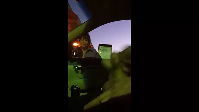 XXX χωρίς εγγραφή  Ώριμη μητέρα σε ταινιεσ δωρεαν πορνο κάλτσες δίνοντας μια πίπα σε ένα νεαρό