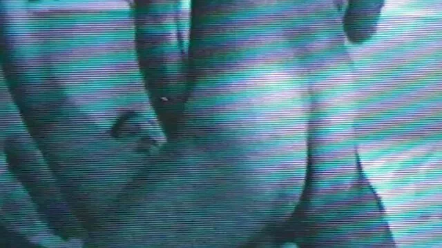 XXX χωρίς εγγραφή  Ομορφιά με ξυρισμένο κόλπο υποκύψει σε μαλάκα βιντεο δωρεαν πορνο στο κρεβάτι