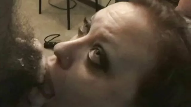 XXX χωρίς εγγραφή  Μια εταιρεία άνθρωπος γραφείο επικόλληση τα τρία μέλη ταυτόχρονα για μια ανύπαντρη μητέρα σε πορνο ζωντανο δωρεαν έναν κύκλο