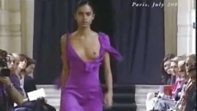 XXX χωρίς εγγραφή  Mahasiswi cantik από δωρεαν πορνο ταινιεσ μητρια την Αφρική.