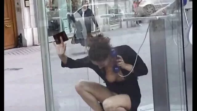 XXX χωρίς εγγραφή  Άτακτο δωρεαν ελληνικα πορνο βιντεο κορίτσι με τα εσώρουχα αυνανίζεται κόλπο και τον πρωκτό με παιχνίδια φύλων